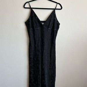 CHANTEUSE Slip Dress - Black - XL